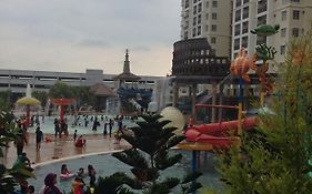 Apartments & Free Access To Waterpark At B Lagoon Melaka